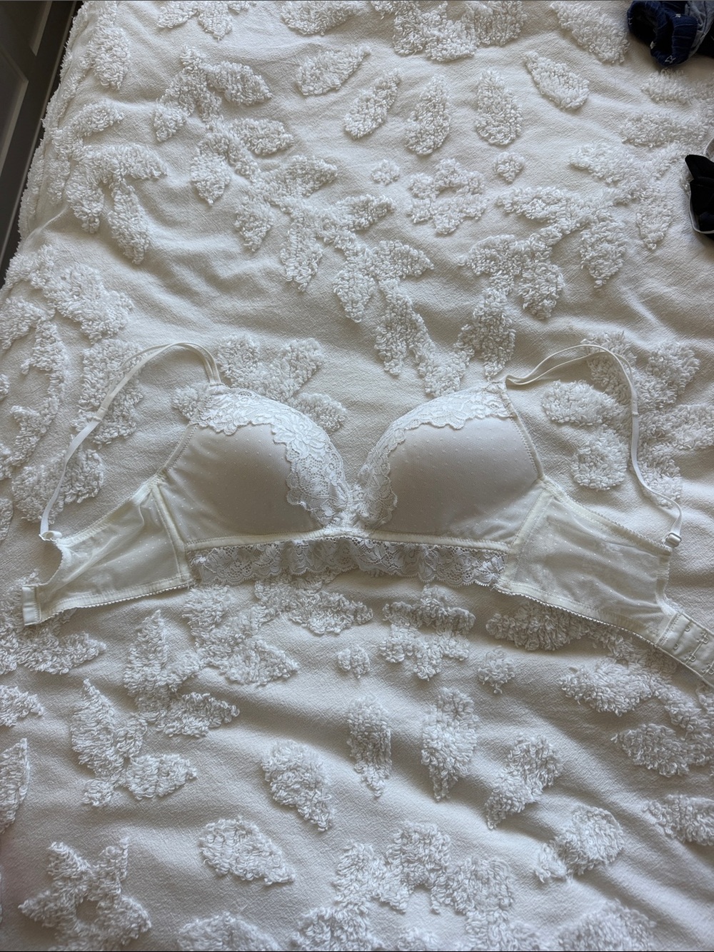 White Lace Trim Bra - Never Worn